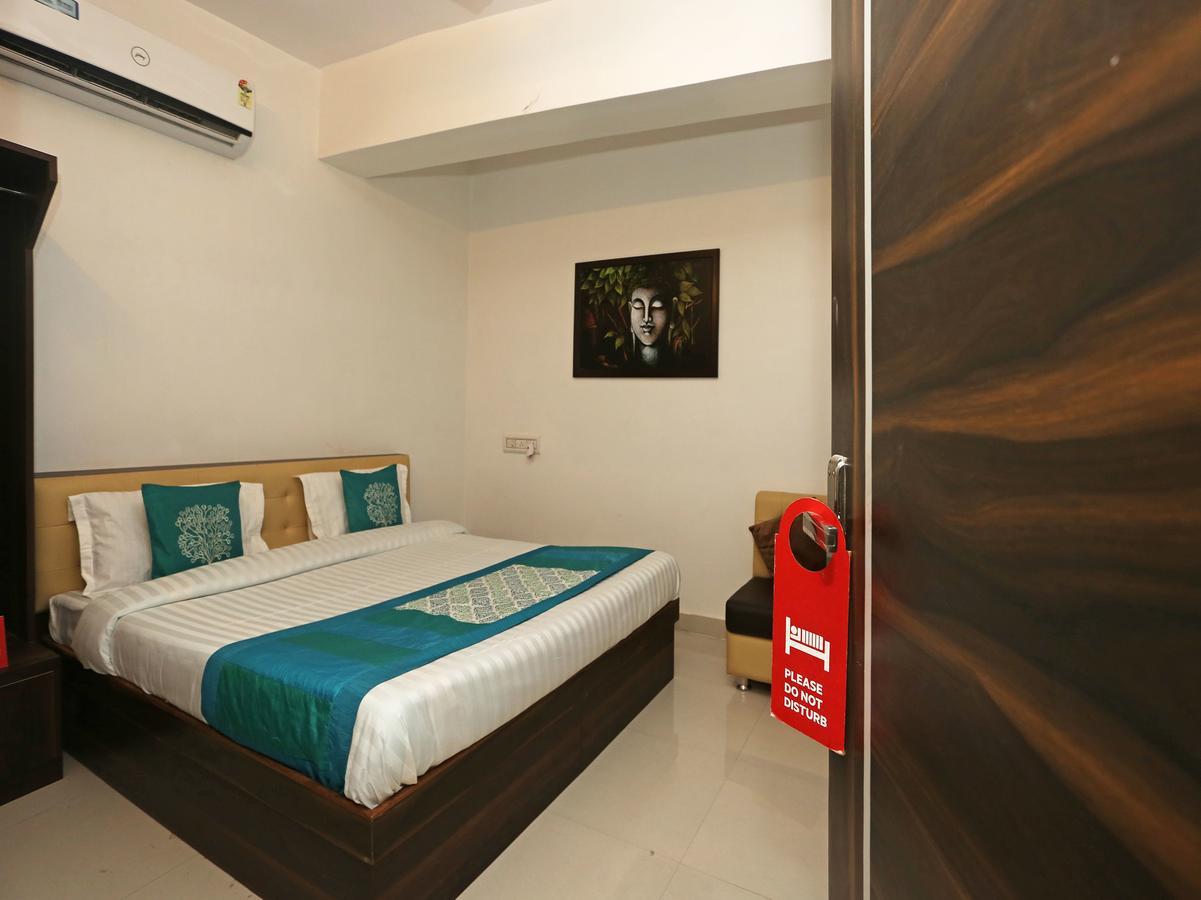 Oyo 9853 Hotel Haveli Inn จ๊อดปูร์ ภายนอก รูปภาพ