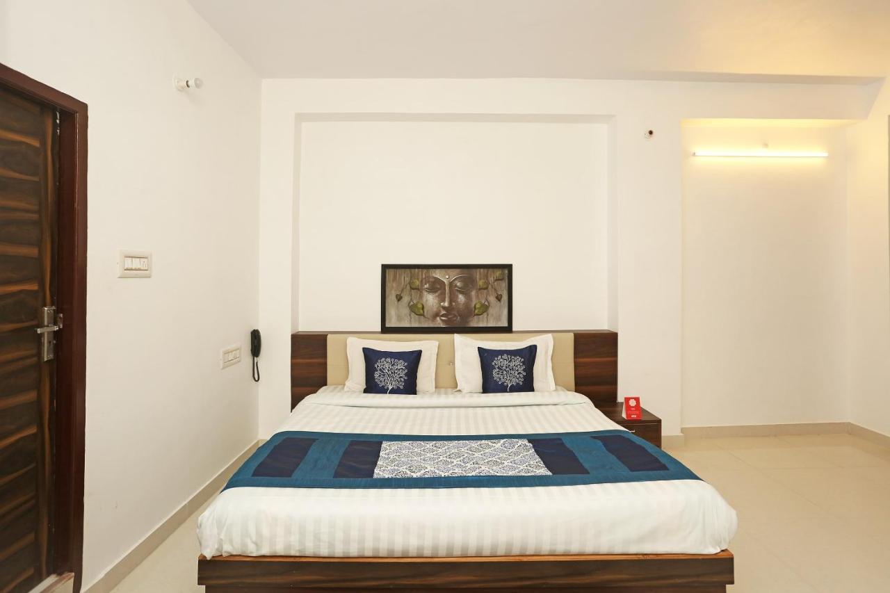 Oyo 9853 Hotel Haveli Inn จ๊อดปูร์ ภายนอก รูปภาพ